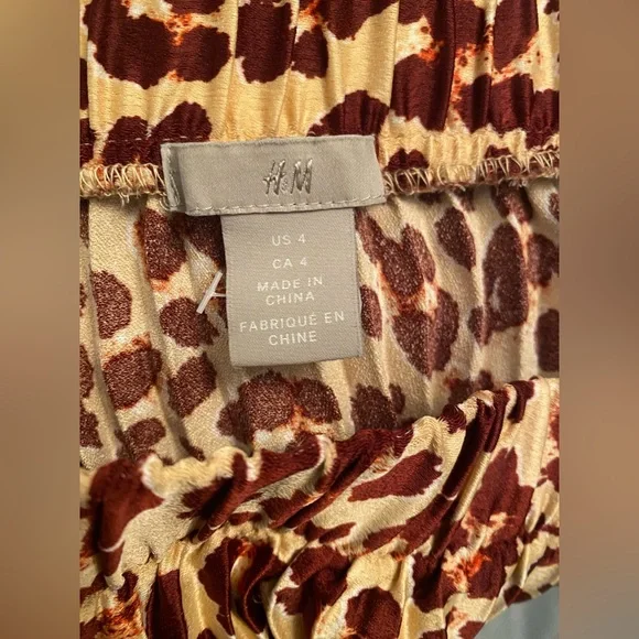 H&M Midi Leopard Print Skirt - Picture 3 of 3